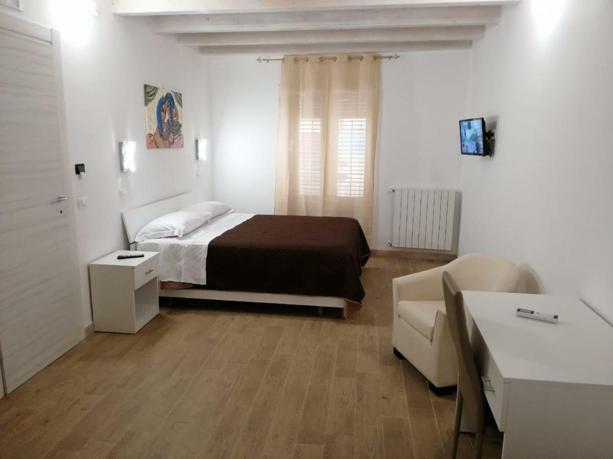 Opera Boutique Rooms Monreale Exterior foto