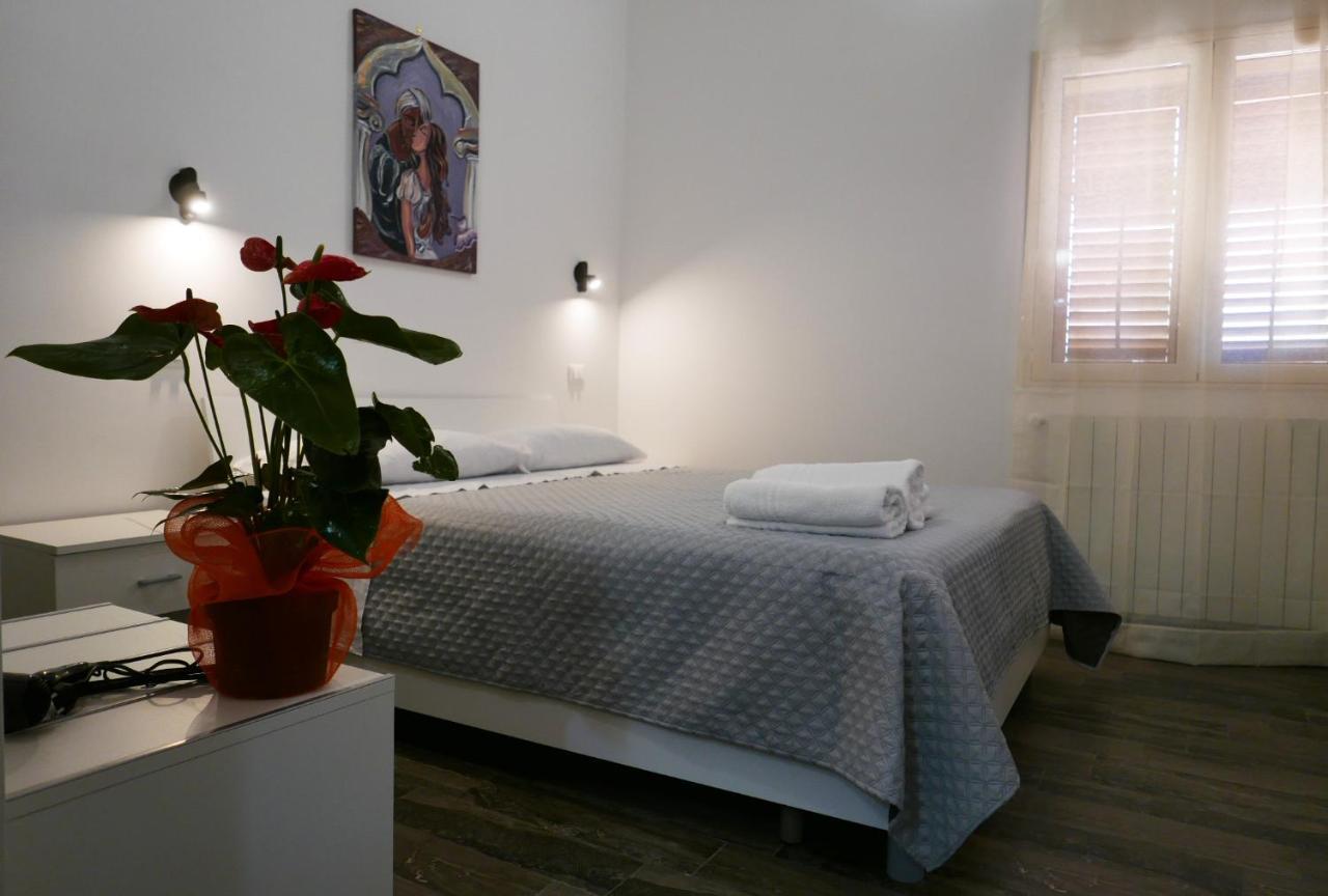 Opera Boutique Rooms Monreale Exterior foto